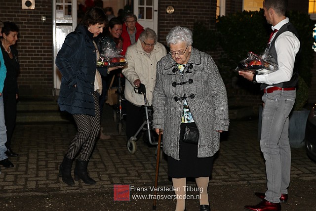 20151220 eetmetjehart kerstdiner2015 frans versteden fotografie tilburginbeeld FRVE9894.jpg